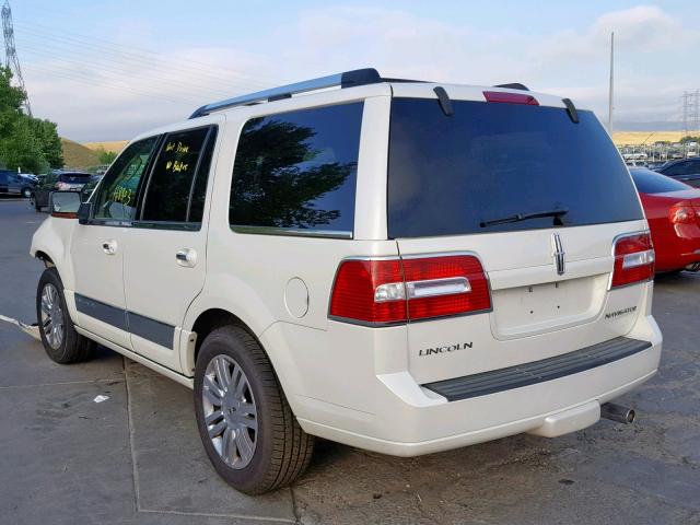 5LMFU27527LJ15485 - 2007 LINCOLN NAVIGATOR WHITE photo 3