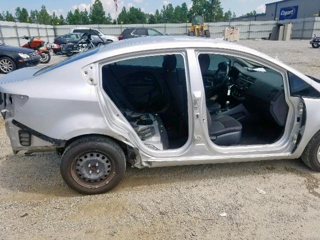 KNADM4A32F6501867 - 2015 KIA RIO LX SILVER photo 9