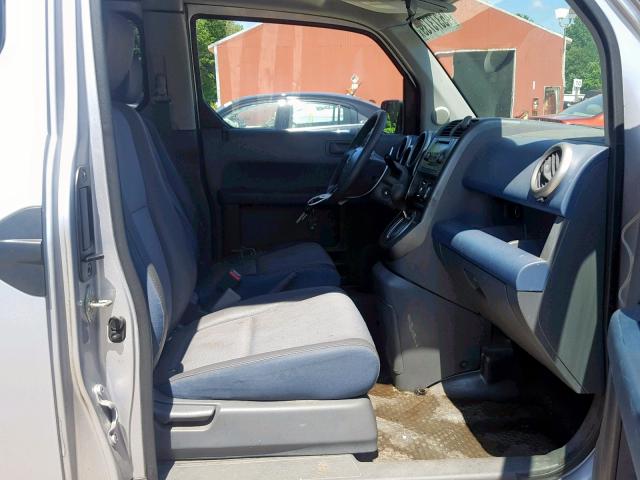 5J6YH28513L015319 - 2003 HONDA ELEMENT EX SILVER photo 5