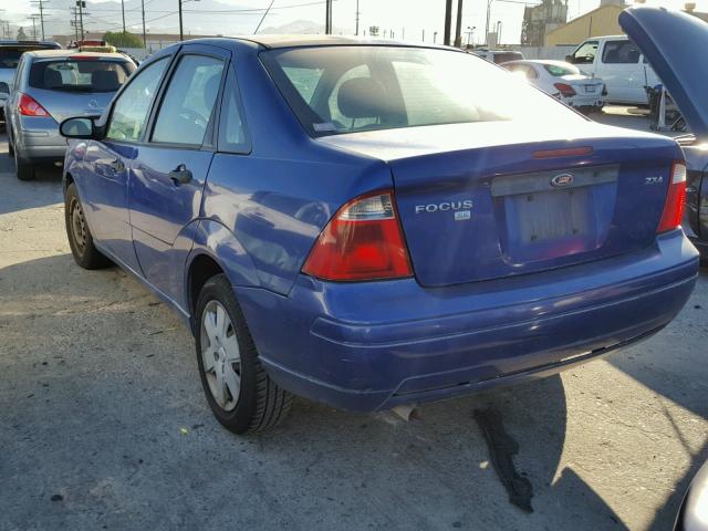 1FAFP34N36W161886 - 2006 FORD FOCUS ZX4 BLUE photo 3