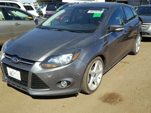 1FADP3N22DL244400 - 2013 FORD FOCUS TITA GRAY photo 2