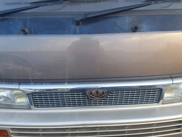 KRME24041677 - 1991 NISSAN VAN GOLD photo 7