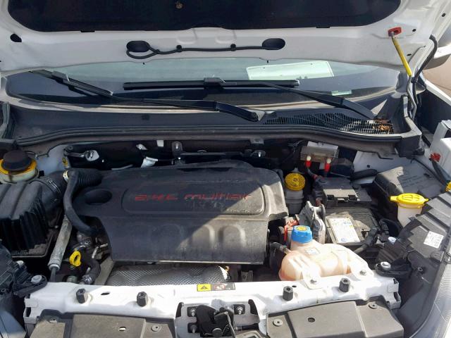 ZFBERFAB3H6E66972 - 2017 RAM PROMASTER 白色 照片 7