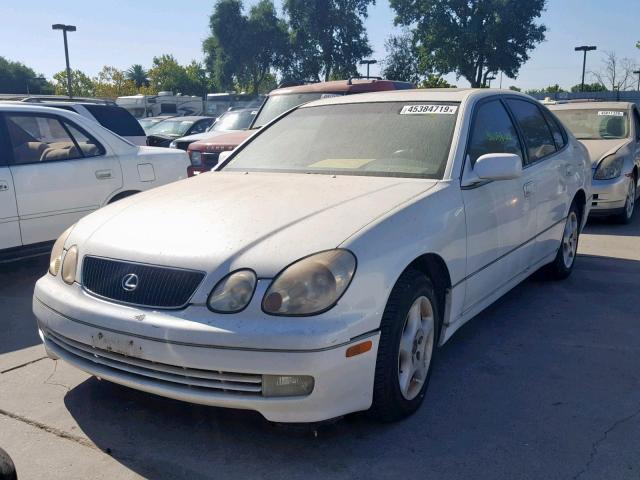 JT8BD68S9Y0087199 - 2000 LEXUS GS 300 WHITE photo 2