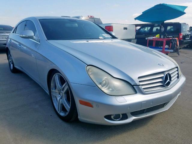 WDDDJ72X28A130780 - 2008 MERCEDES-BENZ CLS 550 SILVER photo 1