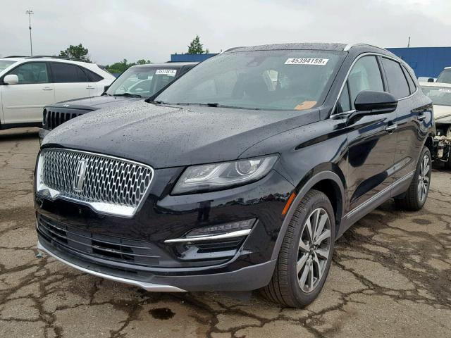 5LMCJ3D99KUL18451 - 2019 LINCOLN MKC RESERV BLACK photo 2