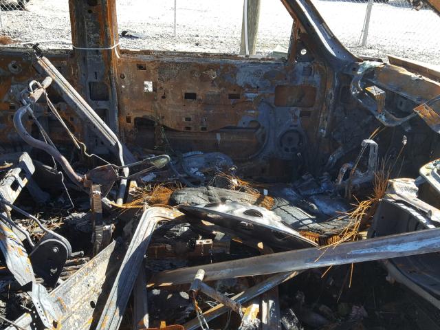 1GKEC16Z64J106496 - 2004 GMC YUKON XL C BURN photo 5