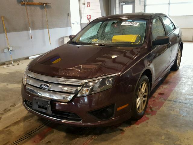 3FAHP0GA9CR321719 - 2012 FORD FUSION S BURGUNDY photo 2