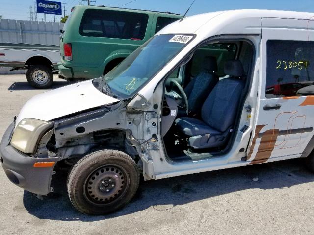 NM0LS6AN0AT028365 - 2010 FORD TRANSIT CO WHITE photo 9