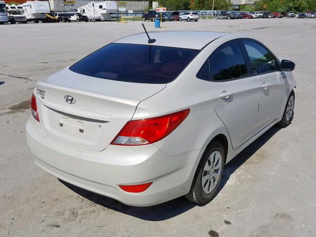 KMHCT4AE3GU969926 - 2016 HYUNDAI ACCENT SE WHITE photo 4