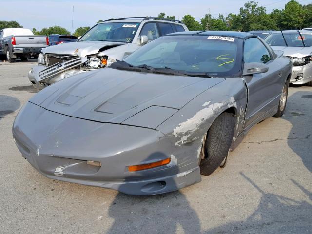 2G2FS22K0V2209456 - 1997 PONTIAC FIREBIRD SILVER photo 2