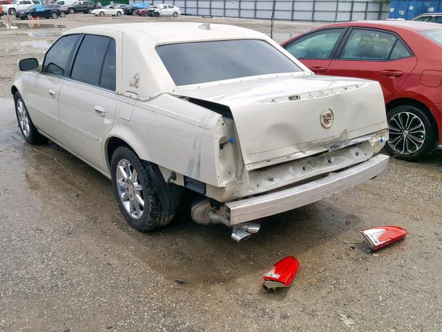 1G6KD5E63BU135236 - 2011 CADILLAC DTS LUXURY CREAM photo 3