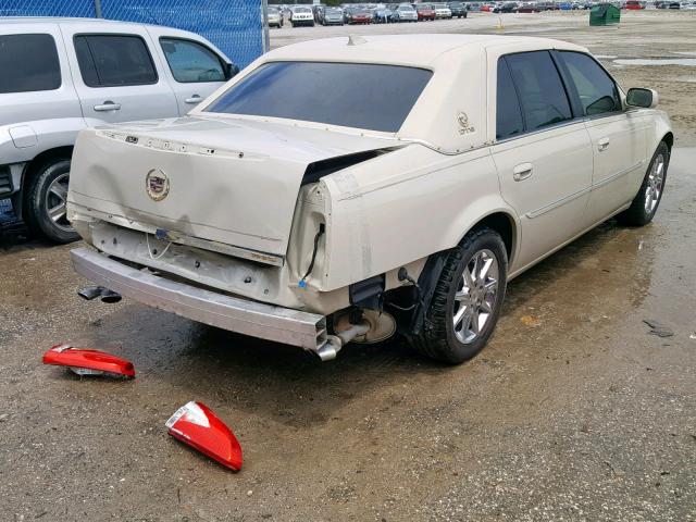 1G6KD5E63BU135236 - 2011 CADILLAC DTS LUXURY CREAM photo 4