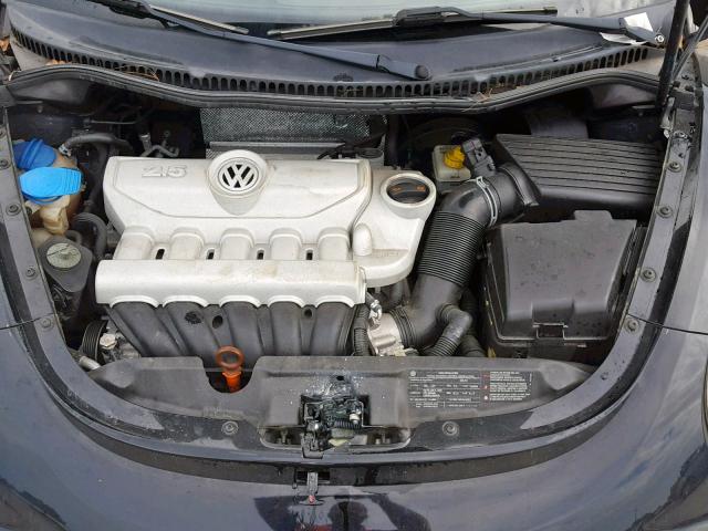 3VWPW3AG5AM019164 - 2010 VOLKSWAGEN NEW BEETLE შავი ფოტო 7