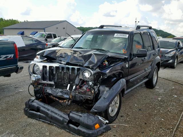 1J4GL38K15W694256 - 2005 JEEP LIBERTY RE BLACK photo 2