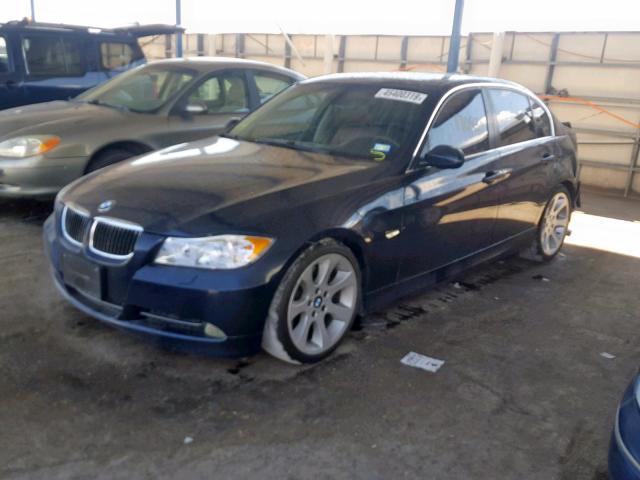 WBAVB33586KR76174 - 2006 BMW 330 I BLUE photo 2