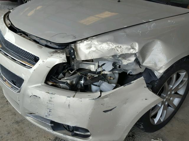 1G1ZK57B59F164045 - 2009 CHEVROLET MALIBU LTZ 金色 照片 9