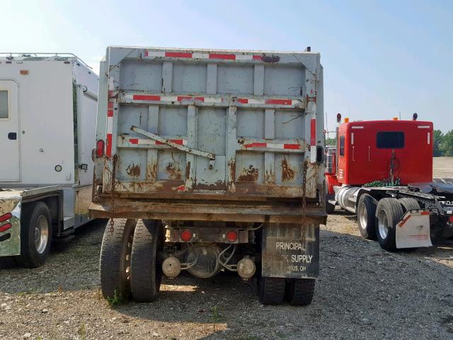 2FVX6EDB6SA629215 - 1995 FREIGHTLINER CONVENTION BROWN photo 6