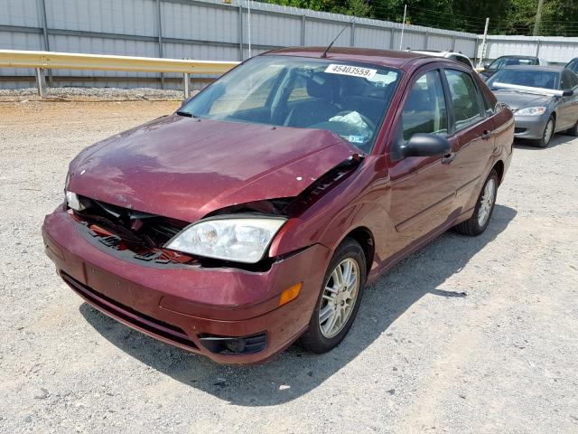 1FAFP34N46W111658 - 2006 FORD FOCUS ZX4 MAROON photo 2