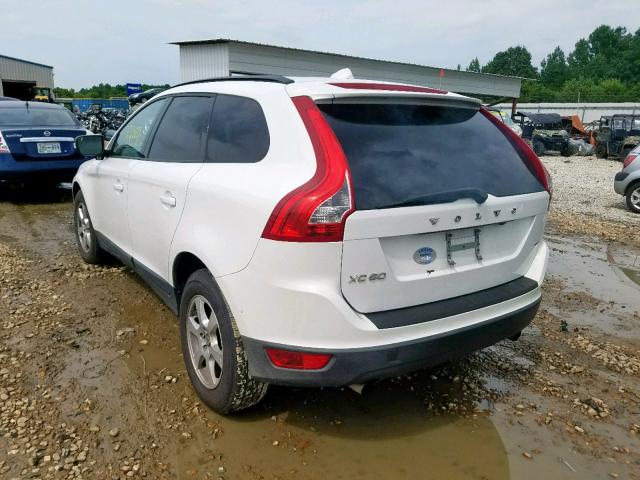 YV4982DL7A2084451 - 2010 VOLVO XC60 3.2 WHITE photo 3