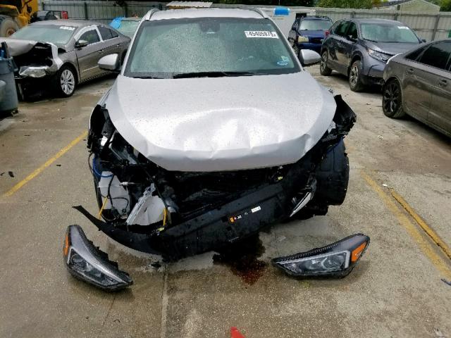 KM8J33A44KU848906 - 2019 HYUNDAI TUCSON LIM SILVER photo 9