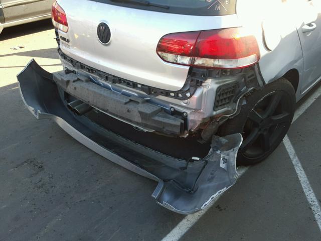 WVWDA7AJ7BW022110 - 2011 VOLKSWAGEN GOLF 银色 照片 9