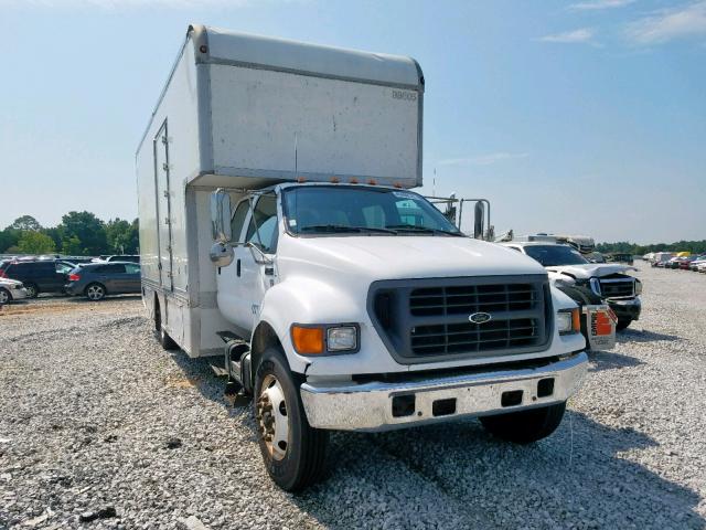 3FDNW65811MA13646 - 2001 FORD F650 SUPER WHITE photo 1