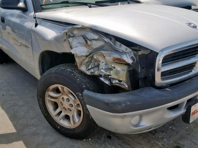 1B7FL26X71S119526 - 2001 DODGE DAKOTA SILVER photo 9