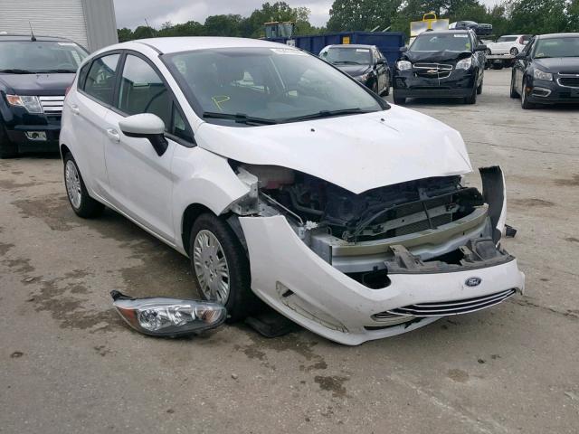 3FADP4TJ2GM156885 - 2016 FORD FIESTA S WHITE photo 1