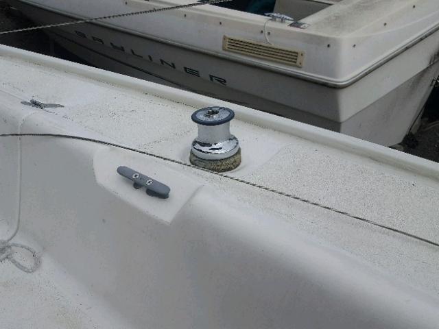 HUNA1539G990 - 1990 HUNR BOAT WHITE photo 8