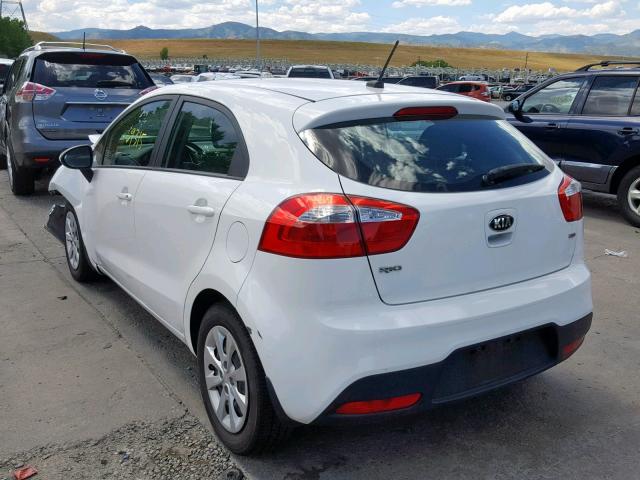 KNADM5A39E6359134 - 2014 KIA RIO LX WHITE photo 3