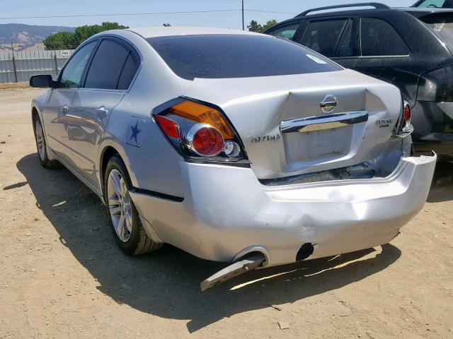 1N4BL2APXBN418522 - 2011 NISSAN ALTIMA SR SILVER photo 3