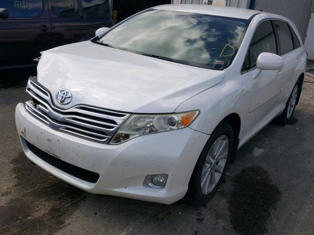 4T3ZE11A79U017005 - 2009 TOYOTA VENZA BASE WHITE photo 2