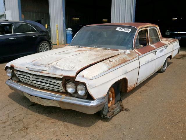 21569K156271 - 1962 CHEVROLET BELAIR WHITE photo 2