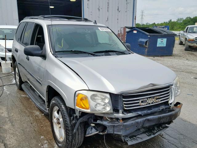 1GKDT13S562262402 - 2006 GMC ENVOY SILVER photo 1