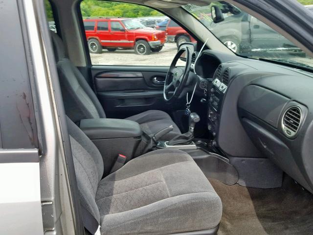 1GKDT13S562262402 - 2006 GMC ENVOY SILVER photo 5