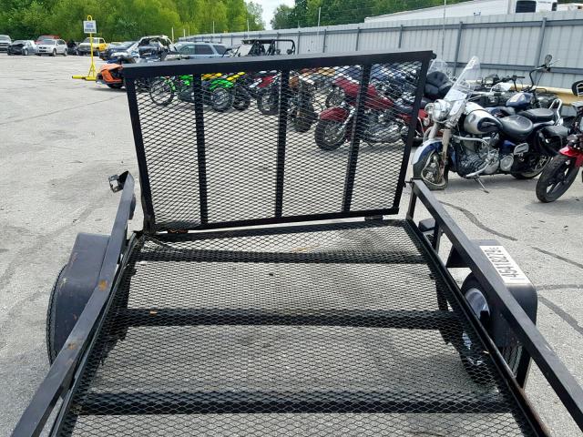 4YMUL0817BT025790 - 2011 UTILITY UTILITY BLACK photo 6