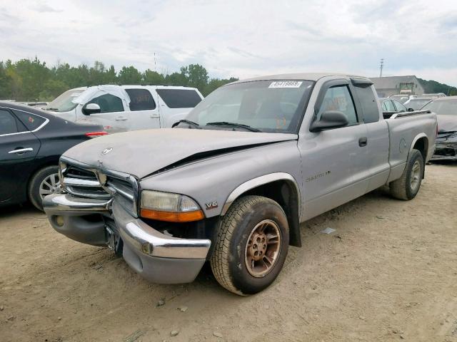 1B7GL22XXYS549801 - 2000 DODGE DAKOTA SILVER photo 2