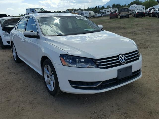 1VWBP7A39DC111556 - 2013 VOLKSWAGEN PASSAT SE WHITE photo 1