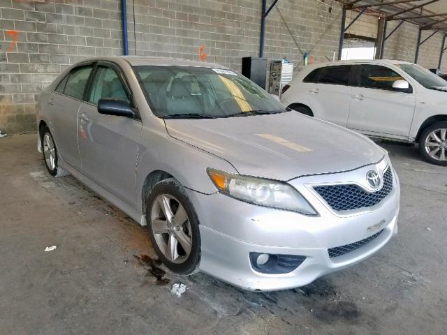 4T1BF3EK5BU132570 - 2011 TOYOTA CAMRY BASE SILVER photo 1