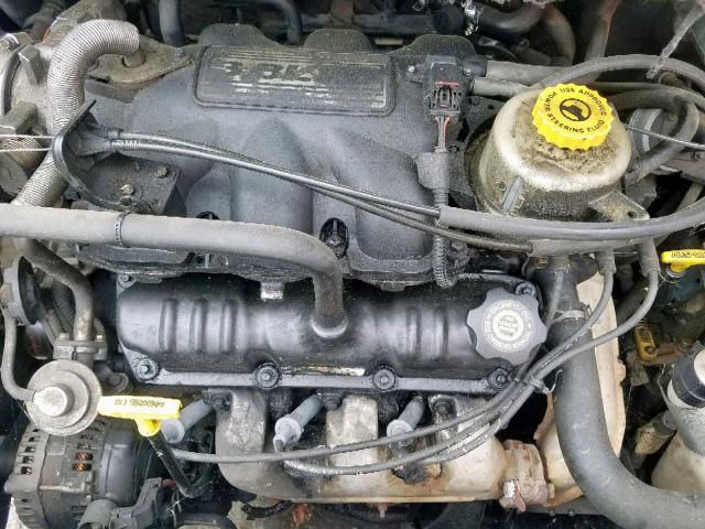 2C4GP54L92R559339 - 2002 CHRYSLER TOWN & COU BLUE photo 7