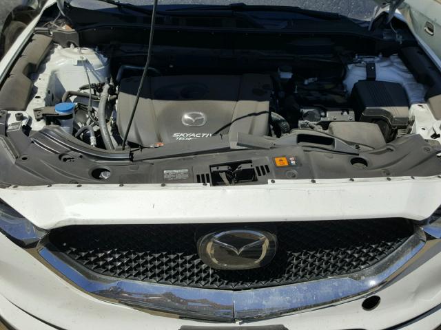 JM3KFADLXH0165896 - 2017 MAZDA CX-5 GRAND WHITE photo 7