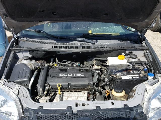 KL1TD5DE3AB073249 - 2010 CHEVROLET AVEO LS GRAY photo 7