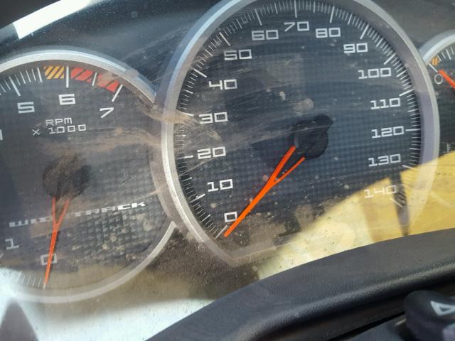 2G2WS542241342562 - 2004 PONTIAC GRAND PRIX BLACK photo 8