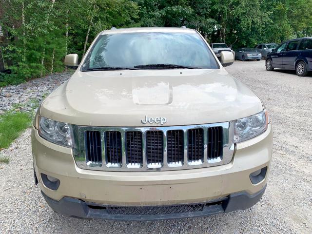 1J4RR4GG4BC609885 - 2011 JEEP GRAND CHER BEIGE photo 3