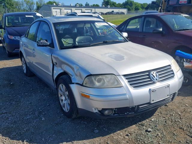 WVWPD63BX2P431880 - 2002 VOLKSWAGEN PASSAT GLS SILVER photo 1