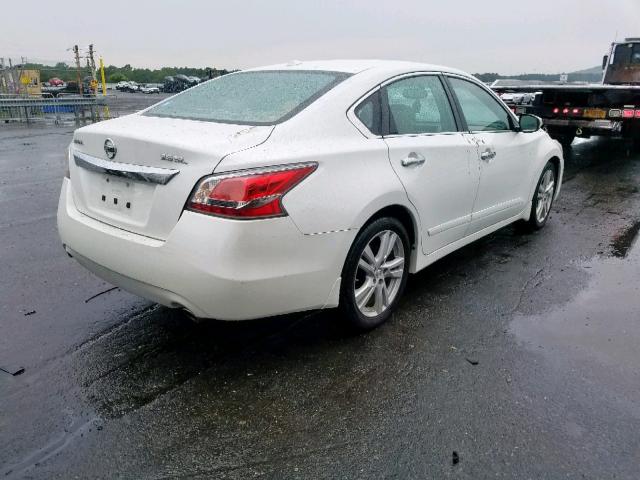 1N4BL3AP3FC126153 - 2015 NISSAN ALTIMA 3.5 WHITE photo 4