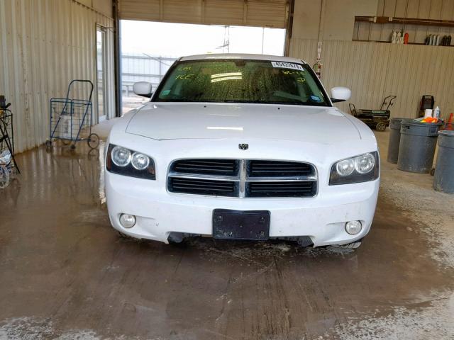 2B3CA3CV7AH285510 - 2010 DODGE CHARGER SX WHITE photo 9