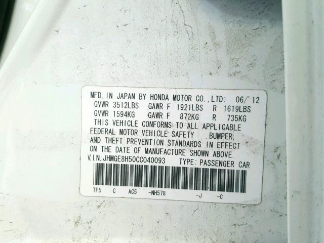 JHMGE8H50CC040093 - 2012 HONDA FIT SPORT WHITE photo 10