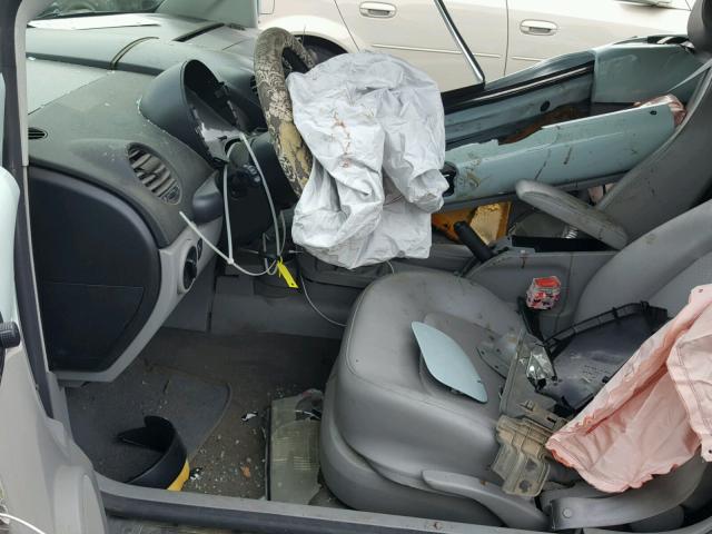 3VWCM31Y15M314085 - 2005 VOLKSWAGEN NEW BEETLE ლურჯი ფოტო 5